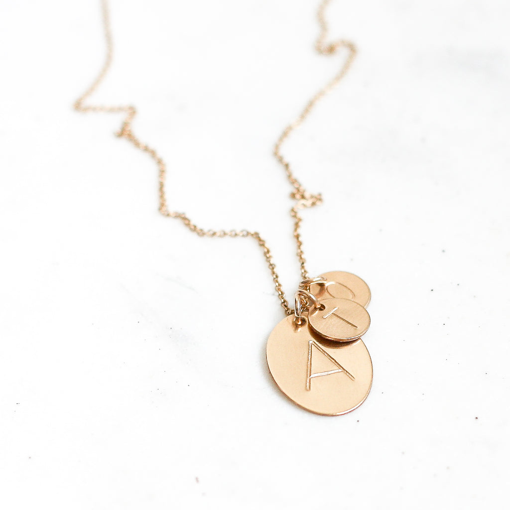 Oval Initial Necklace - Amelia Lawrence Jewelry